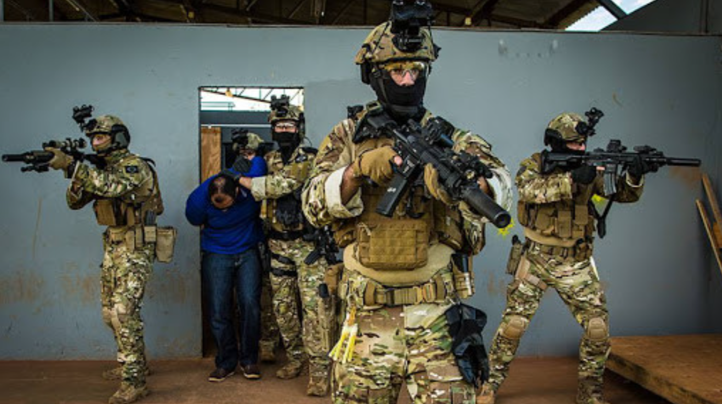 Comando de Operações Táticas (COT) Polícia Federal do Brasil
