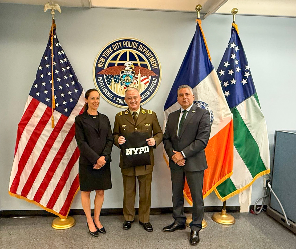 La agenda fue coordinada junto al Oficial de Enlace y representante del New York City Police Department ante AMERIPOL, Luis Franco
