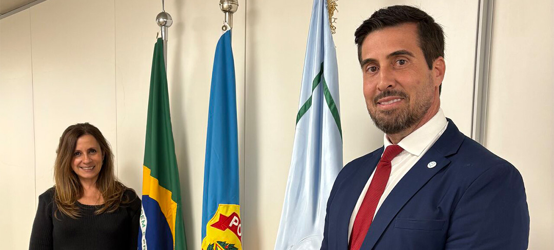AMERIPOL e IberRed fortalecen la cooperación internacional para combatir la trata de personas y el tráfico de migrantes.